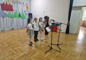 tercet z Publicznego Przedszkola Nr 5 "Misiowa Gromada"
