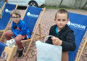 przedszkolaki z nagrodami w Muzeum Historii Miasta w Zduńskiej Woli