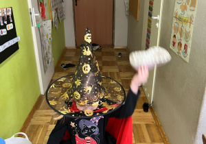 rzut butem - wróżba