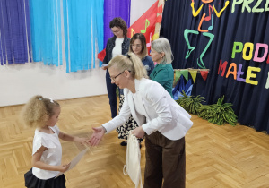 Zdjęcie 12 na 77
