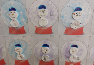 prace plastyczne - kule śnieżne z bałwankami z wacików