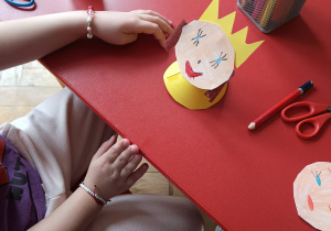 gotowa lalka królewny